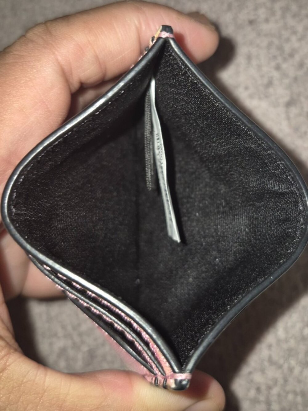 Card case - Picture 4 of 8
